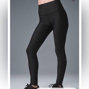 Black Alo Airlift leggings (full length)
